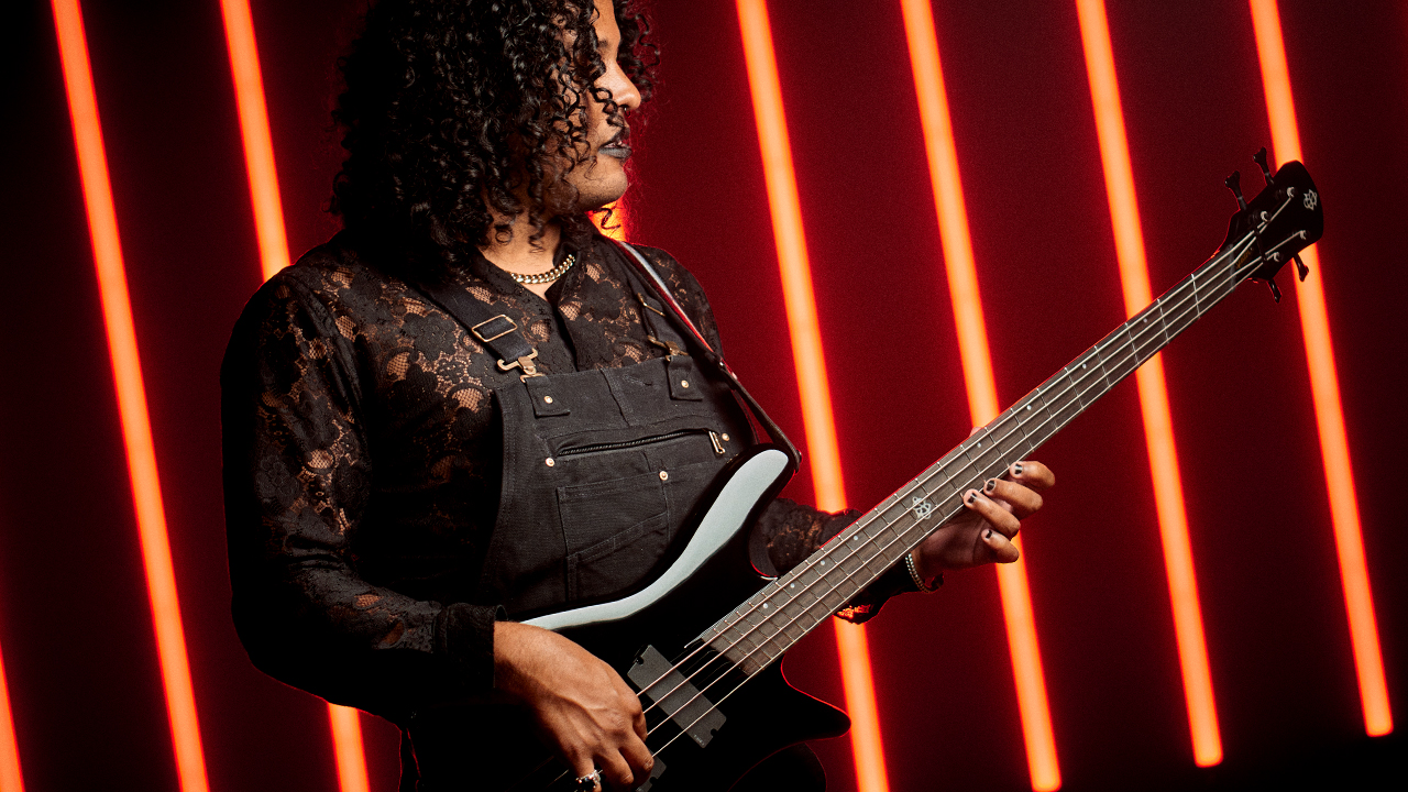 Spector: High-Performance Basses for High-Performance Bassists